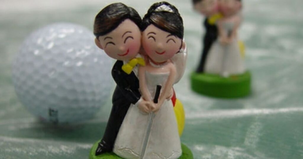 Wedding Mini Golf – will you say ‘I do’ ?