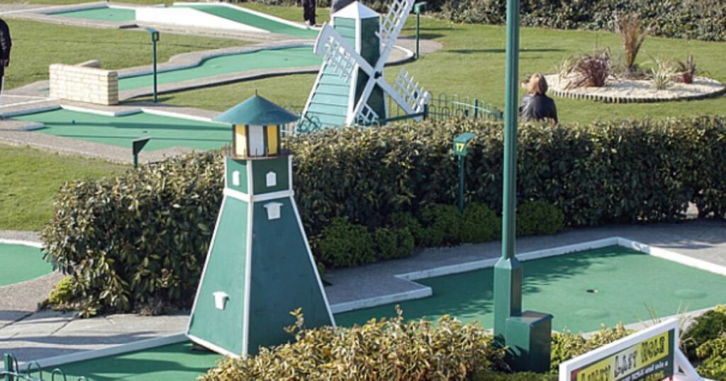 Mini Golf coverage featured on Sky Sports