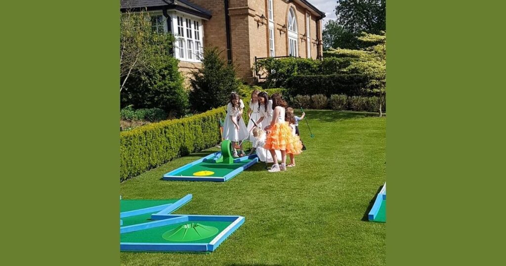 Summer event minigolf hire – guaranTEED fun!