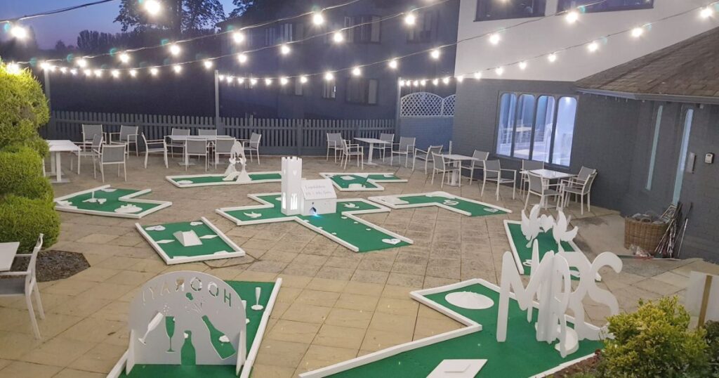 Putterfingers wedding crazy golf is a hit for SOS Entertainment